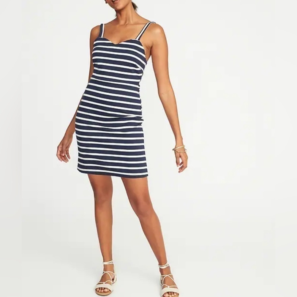 Blue Stripped dress, perfect for vacation and date night!💕